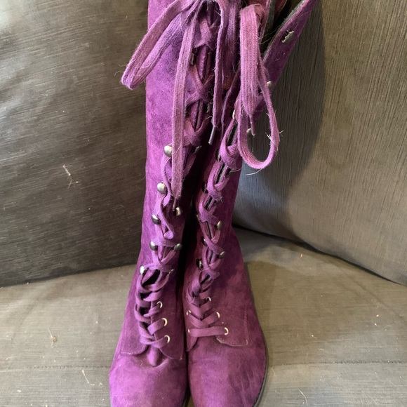 Source Unknown Purple Lace-Up Boots - Picture 1 of 4